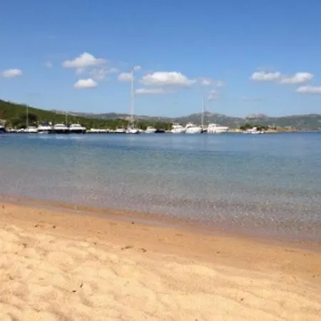 200 Mt From The - Baja Sardinia Semesterbostad *